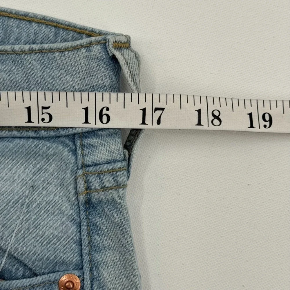 Levi's 505‎ Straight Leg Jeans Mens 30x32 Light Denim NWT Reclaimed Sustainable